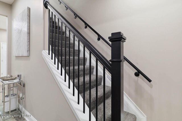 2201 Dumesnil St, Louisville, KY 40210