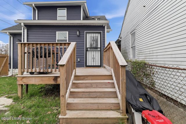 2201 Dumesnil St, Louisville, KY 40210