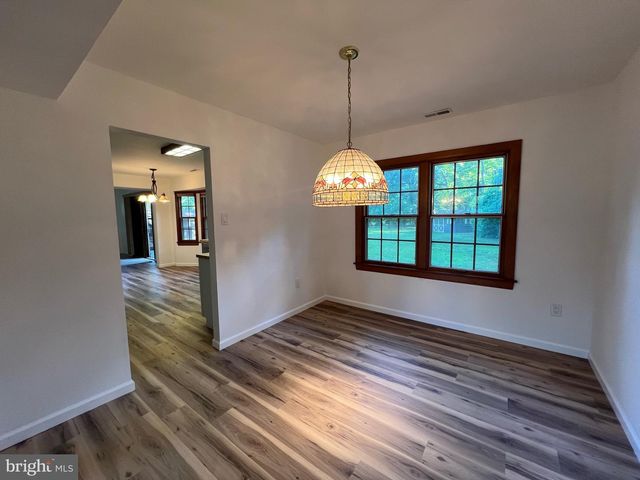 30 INDEPENDENCE CT, Swedesboro, NJ 08085
