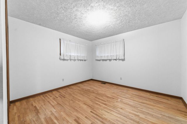 6101 S Ellis, Wichita, KS 67216