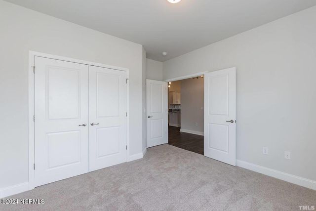 118 Firethorn Circle, Wallace, NC 28466