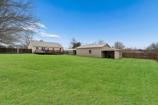 106 Mindy Dr, Portland, TN 37148