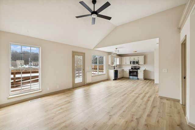 106 Mindy Dr, Portland, TN 37148