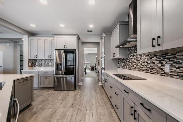 33115 SYCAMORE LEAF DRIVE, Wesley Chapel, FL 33545