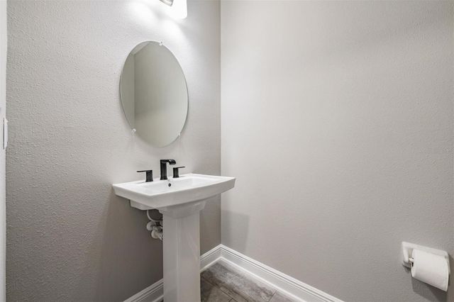 33115 SYCAMORE LEAF DRIVE, Wesley Chapel, FL 33545