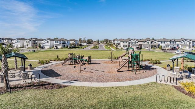 33115 SYCAMORE LEAF DRIVE, Wesley Chapel, FL 33545