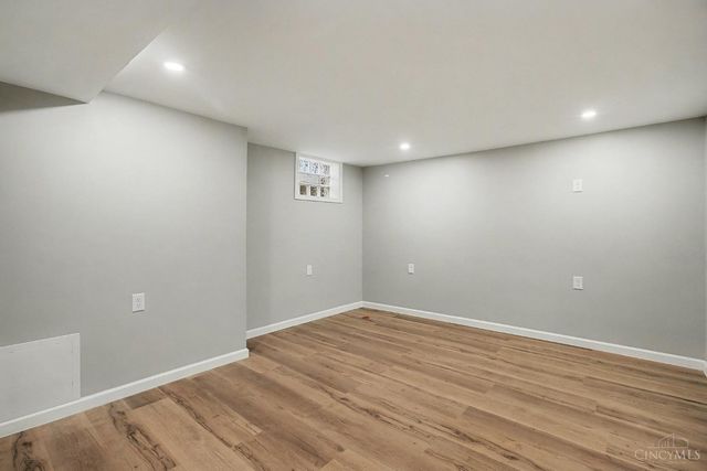 548 Anderson Ferry, Cincinnati, OH 45238