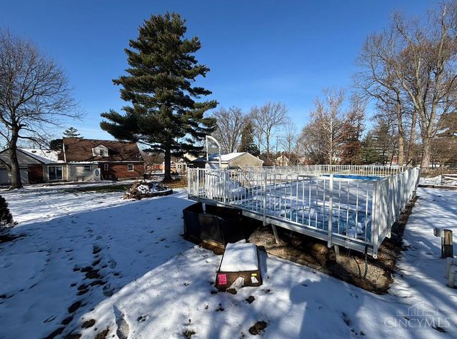 548 Anderson Ferry, Cincinnati, OH 45238