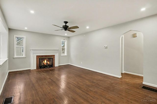 548 Anderson Ferry, Cincinnati, OH 45238