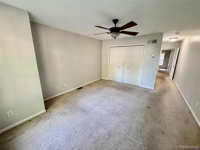 911 Old Hickory Lane, Orion Twp, MI 48362