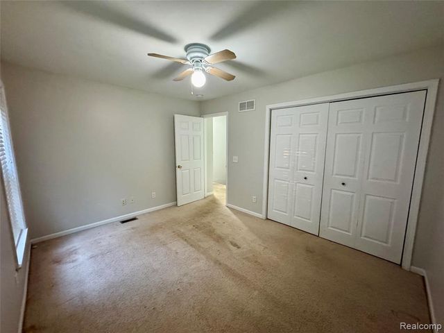 911 Old Hickory Lane, Orion Twp, MI 48362