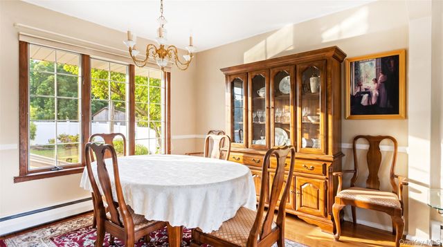 25 Whitebirch Lane, Commack, NY 11725