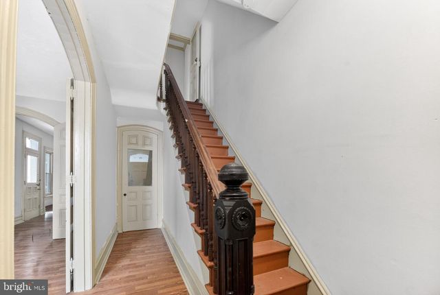 71 N CHARLOTTE ST, Pottstown, PA 19464