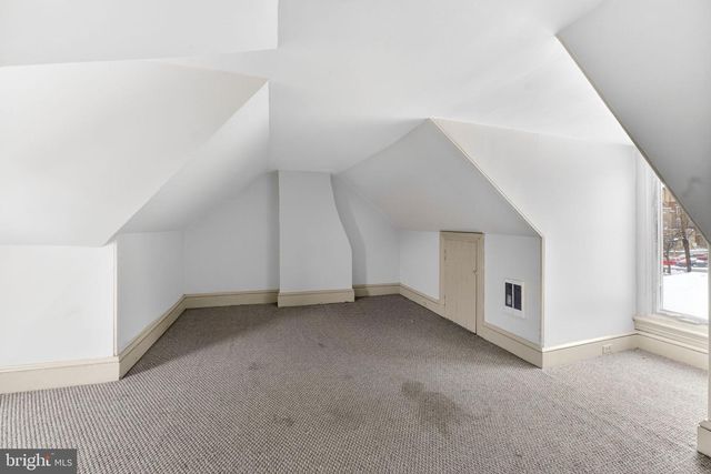 71 N CHARLOTTE ST, Pottstown, PA 19464