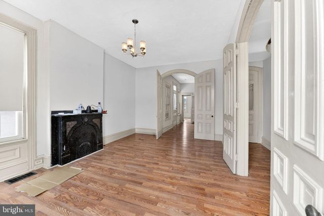 71 N CHARLOTTE ST, Pottstown, PA 19464