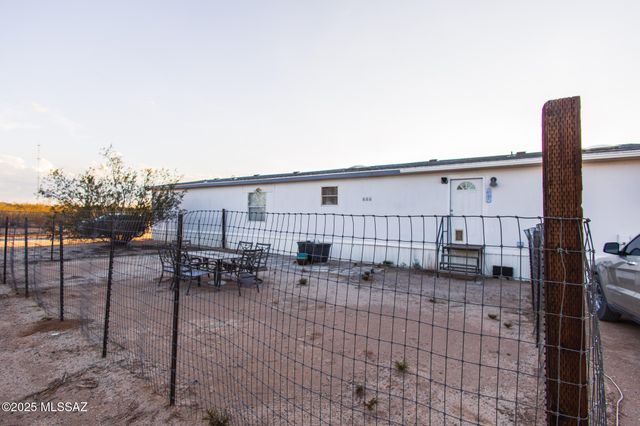 8965 S Silver Star Drive, Tucson, AZ 85735