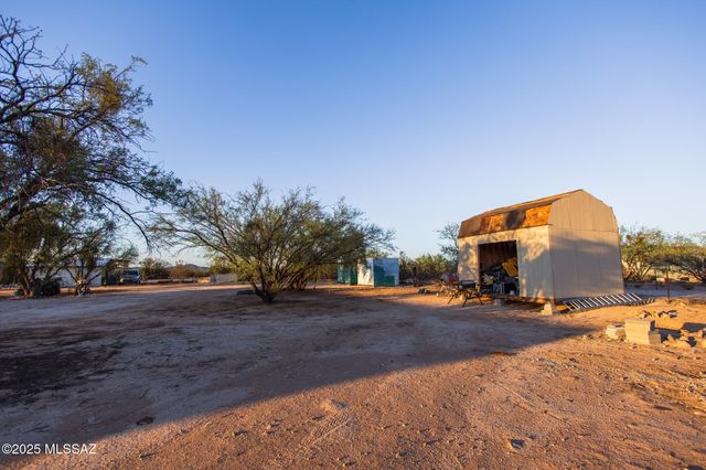 8965 S Silver Star Drive, Tucson, AZ 85735