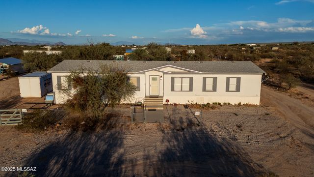 8965 S Silver Star Drive, Tucson, AZ 85735