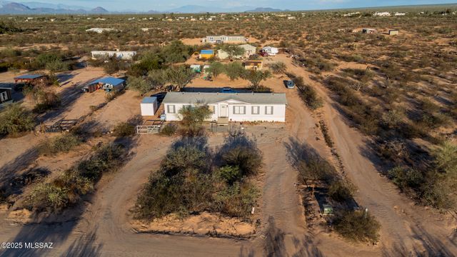 8965 S Silver Star Drive, Tucson, AZ 85735