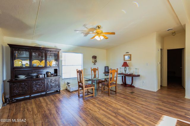 8965 S Silver Star Drive, Tucson, AZ 85735