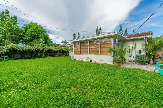 1318 CARDINAL Lane, Lantana, FL 33462