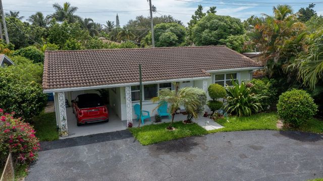 1318 CARDINAL Lane, Lantana, FL 33462