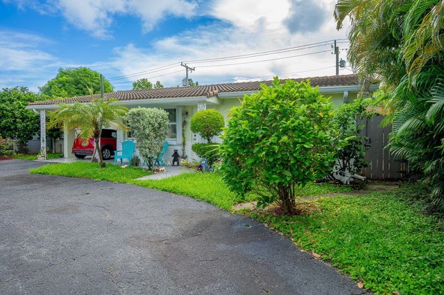 1318 CARDINAL Lane, Lantana, FL 33462