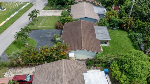 1318 CARDINAL Lane, Lantana, FL 33462