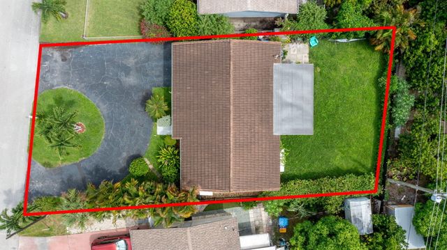 1318 CARDINAL Lane, Lantana, FL 33462