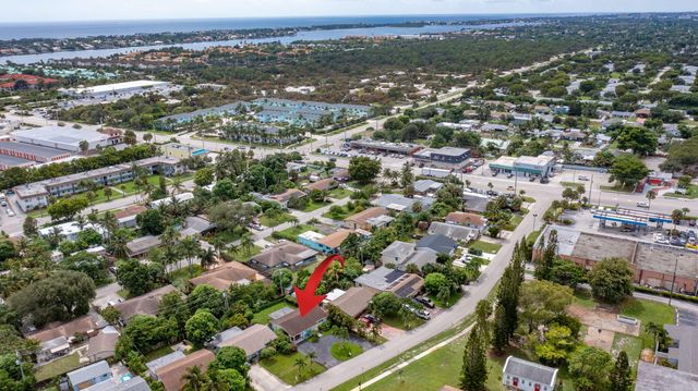 1318 CARDINAL Lane, Lantana, FL 33462