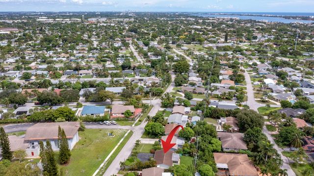 1318 CARDINAL Lane, Lantana, FL 33462
