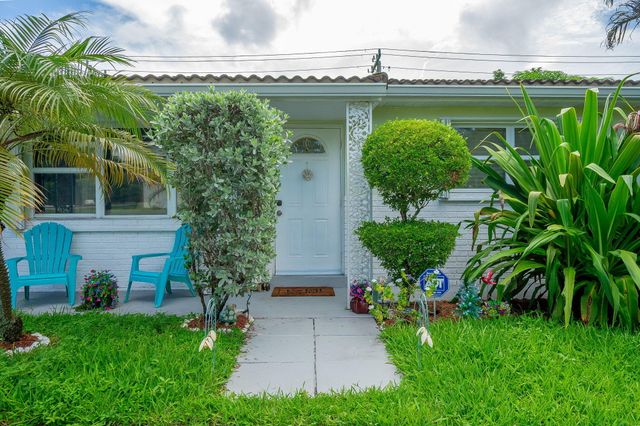 1318 CARDINAL Lane, Lantana, FL 33462