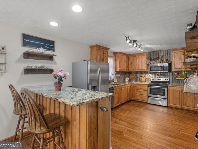 1018 Grandview Road, Mansfield, GA 30055