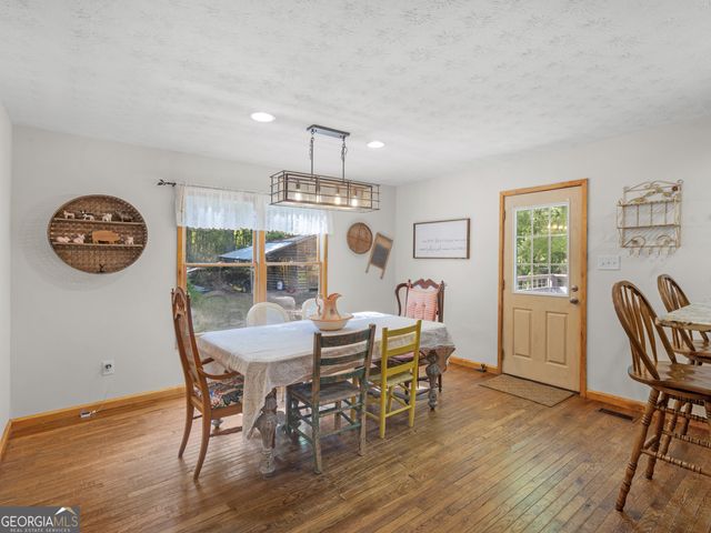 1018 Grandview Road, Mansfield, GA 30055
