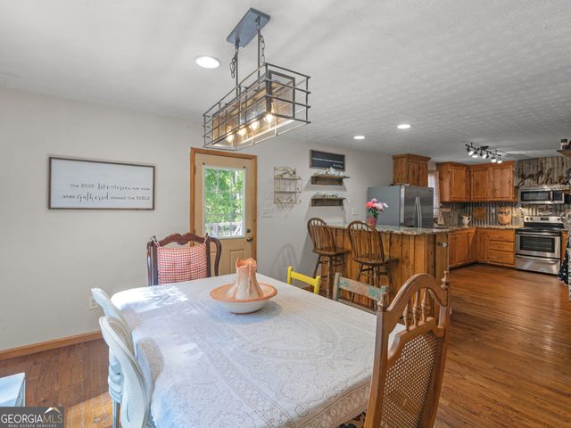 1018 Grandview Road, Mansfield, GA 30055