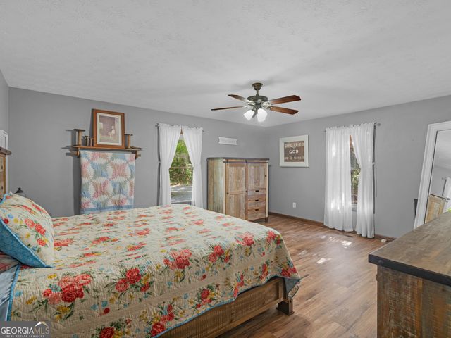 1018 Grandview Road, Mansfield, GA 30055