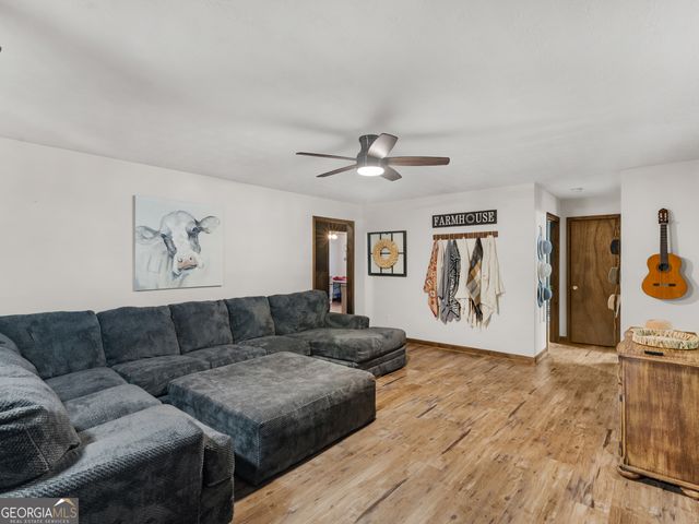 1018 Grandview Road, Mansfield, GA 30055