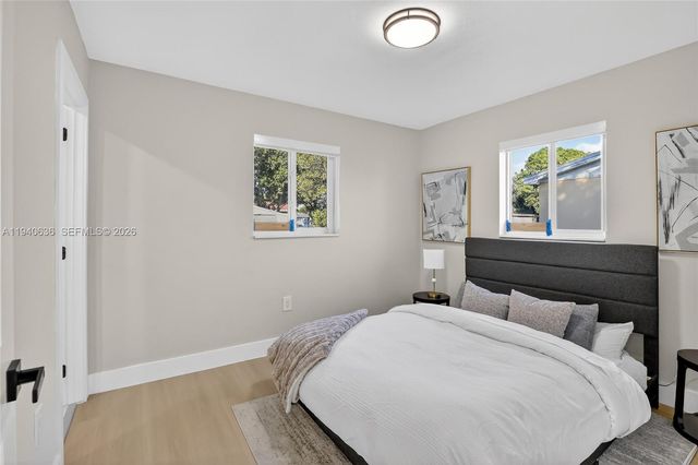 2805 NW 210th Ter, Miami Gardens, FL 33056