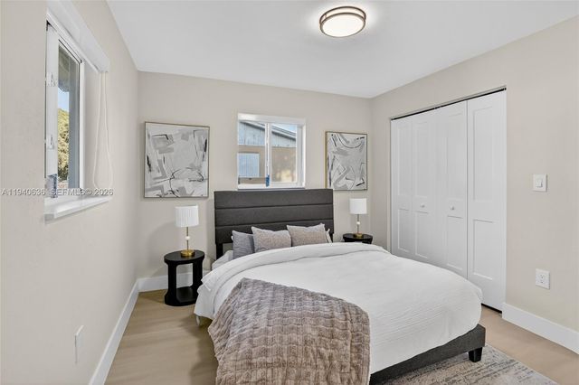 2805 NW 210th Ter, Miami Gardens, FL 33056