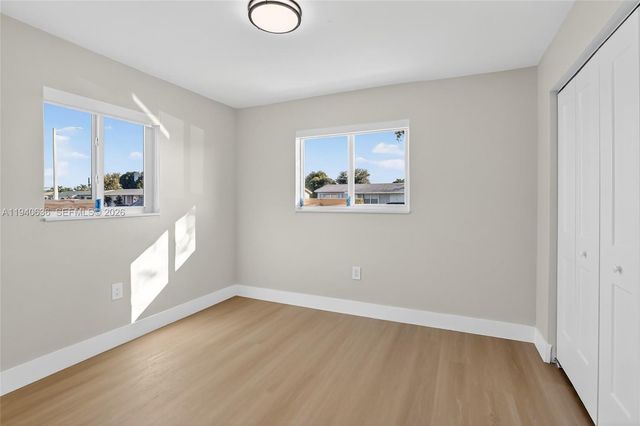 2805 NW 210th Ter, Miami Gardens, FL 33056