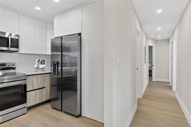 2805 NW 210th Ter, Miami Gardens, FL 33056