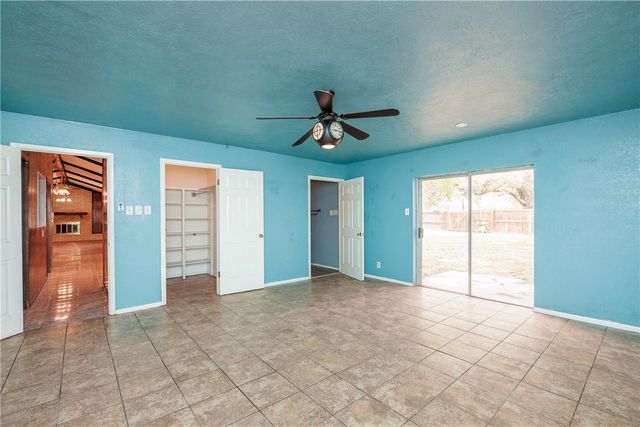 1101 Jefferson St, Alice, TX 78332