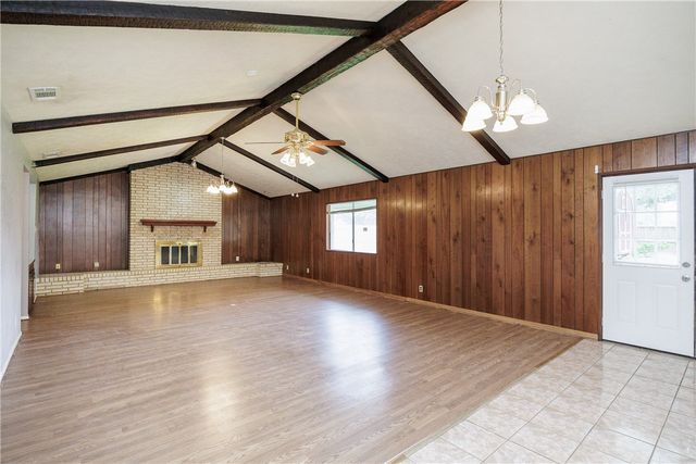 1101 Jefferson St, Alice, TX 78332