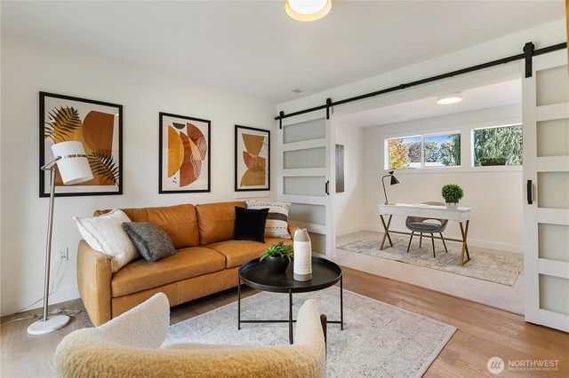 12907 87th Avenue NE, Kirkland, WA 98034