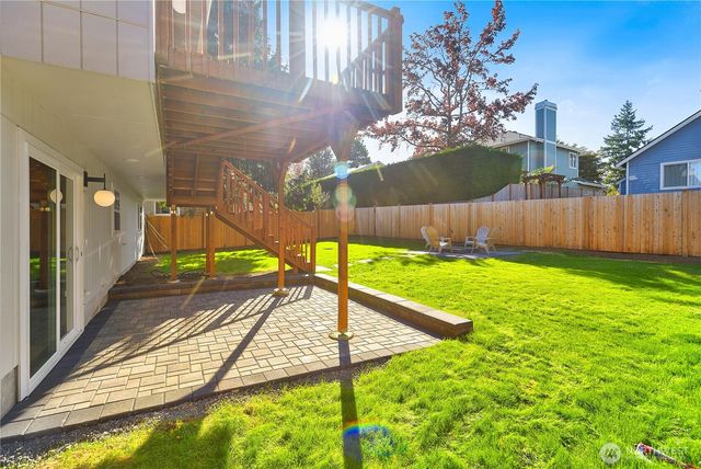 12907 87th Avenue NE, Kirkland, WA 98034