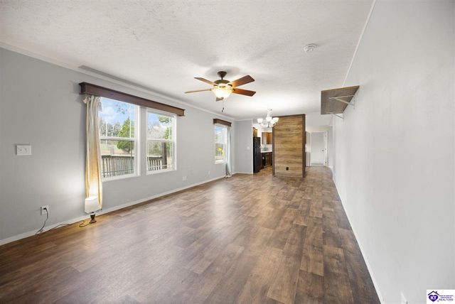 2646 Fort Avenue, Vine Grove, KY 40175