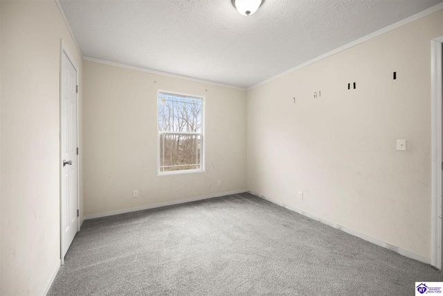 2646 Fort Avenue, Vine Grove, KY 40175