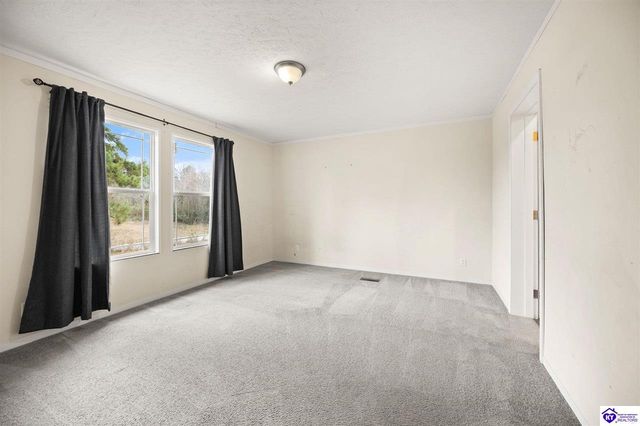 2646 Fort Avenue, Vine Grove, KY 40175