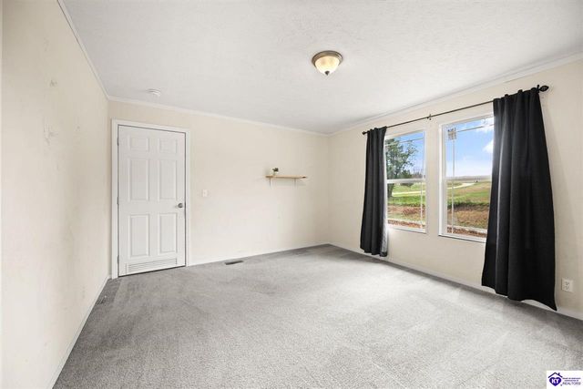 2646 Fort Avenue, Vine Grove, KY 40175