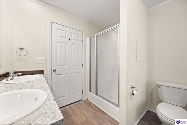 2646 Fort Avenue, Vine Grove, KY 40175